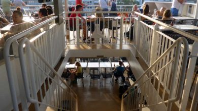 Δεν μπόρεσε να δέσει στο λιμάνι της Ρόδου το πλοίο Blue Star Patmos - Περιπέτεια για τους 228 επιβάτες