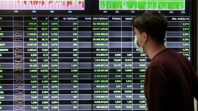 Νέα οριακή διόρθωση με έκρηξη τζίρου