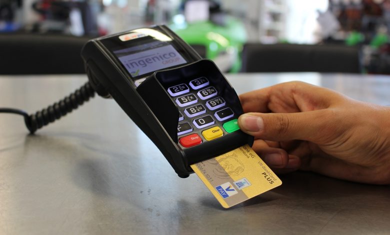 Τα νέα επαγγέλματα που υποχρεούνται να προμηθευτούν EFT/POS.Η διαδικασία και τα πρόστιμα για όσους δεν συμμορφωθούν pos1