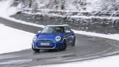 Το νέο MINI Cooper SE: Διασκεδαστική oδήγηση για όλες τις εποχές