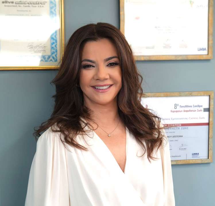 Παπακωνσταντίνου Δέσποινα - Yποψήφια Σ.Π.Α.Τ.Ε papakonstantinoudespoina