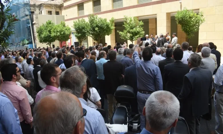 Οι ασφαλιστές σηκώνονται ξανά από τον καναπέ .Αγώνας χωρίς αύριο... 1a39173e65486fab8249fb04458ac834 1024x682 1